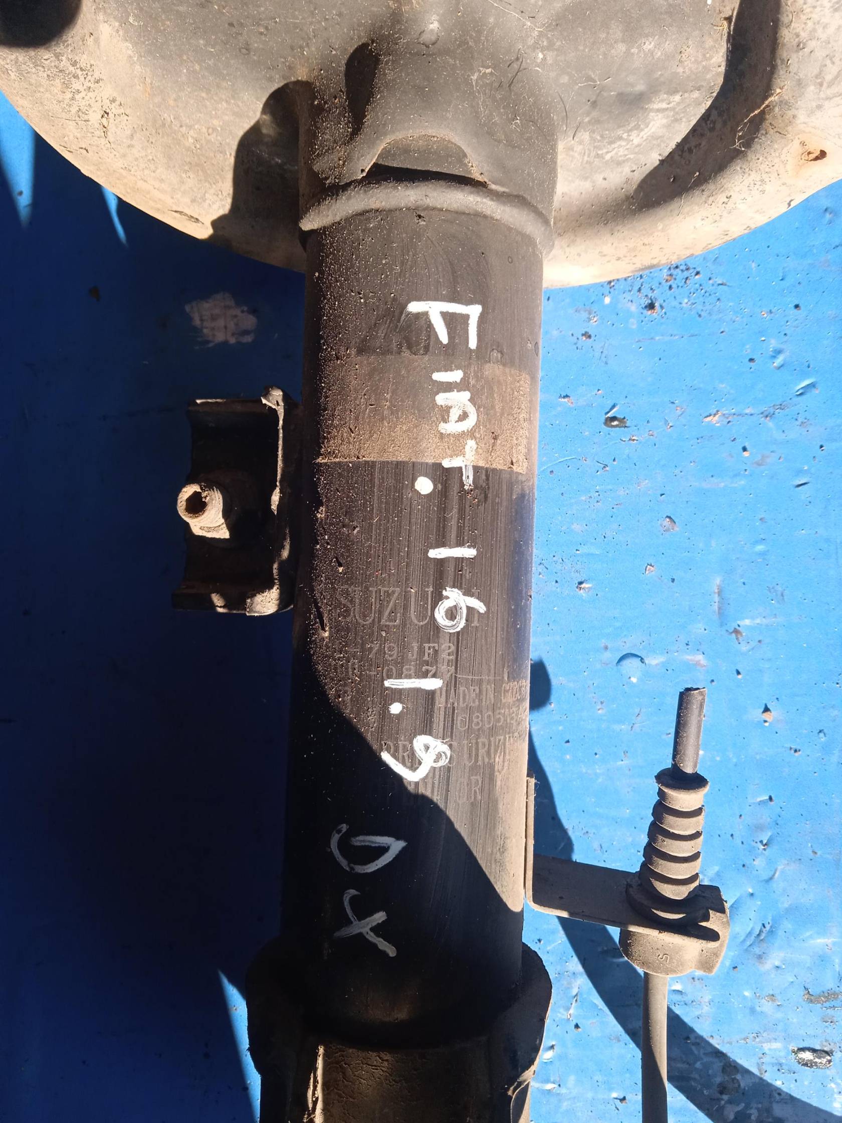 Ammortizzatore ant. dx.